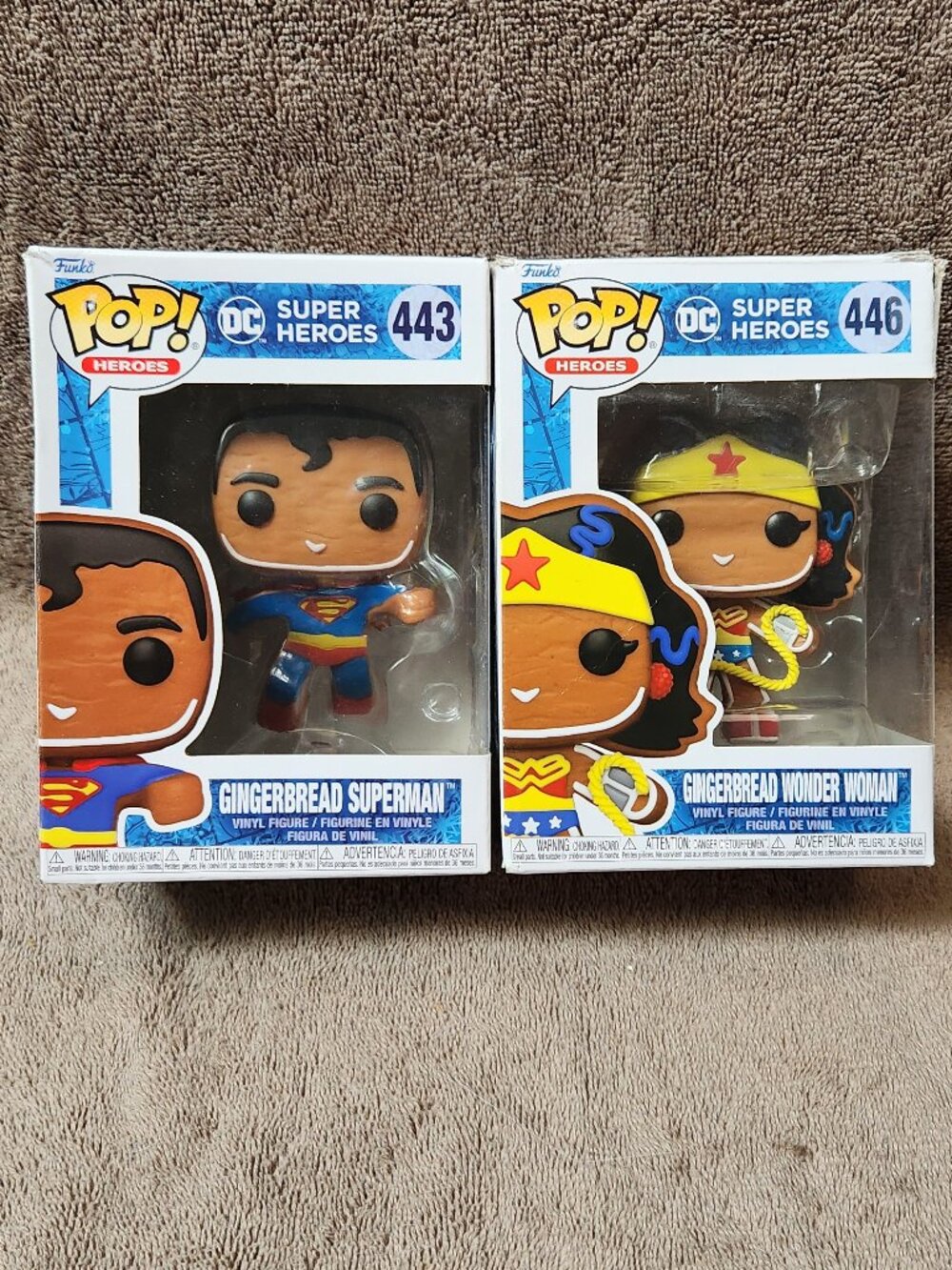FUNKO POP! DC SuperHeroes Gingerbread SUPERMAN #443 and WONDER WOMAN #446 - NEW